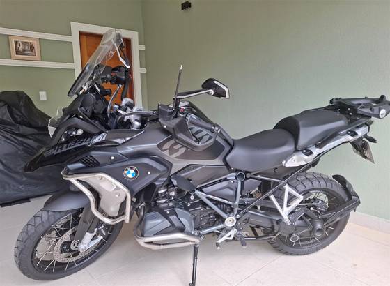 BMW R 1250 GS TRIPLE BLACK 